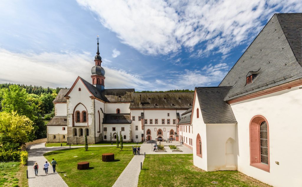 Kloster Eberbach, lizensiert bei Adobe Stock