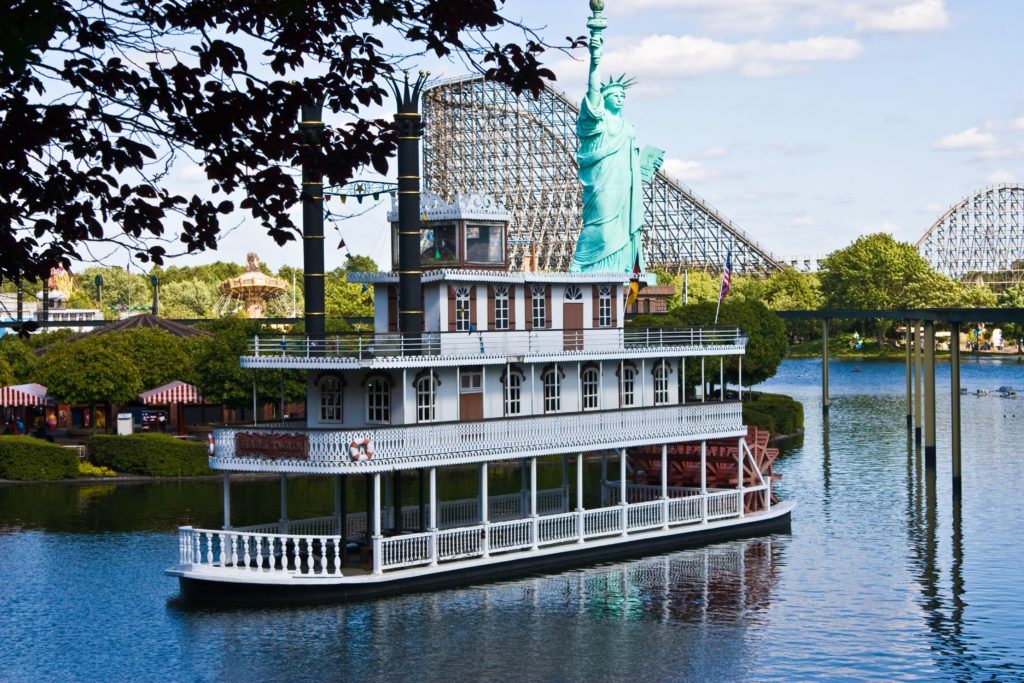 Heidepark Soltau, lizensiert bei Adobe Stock
