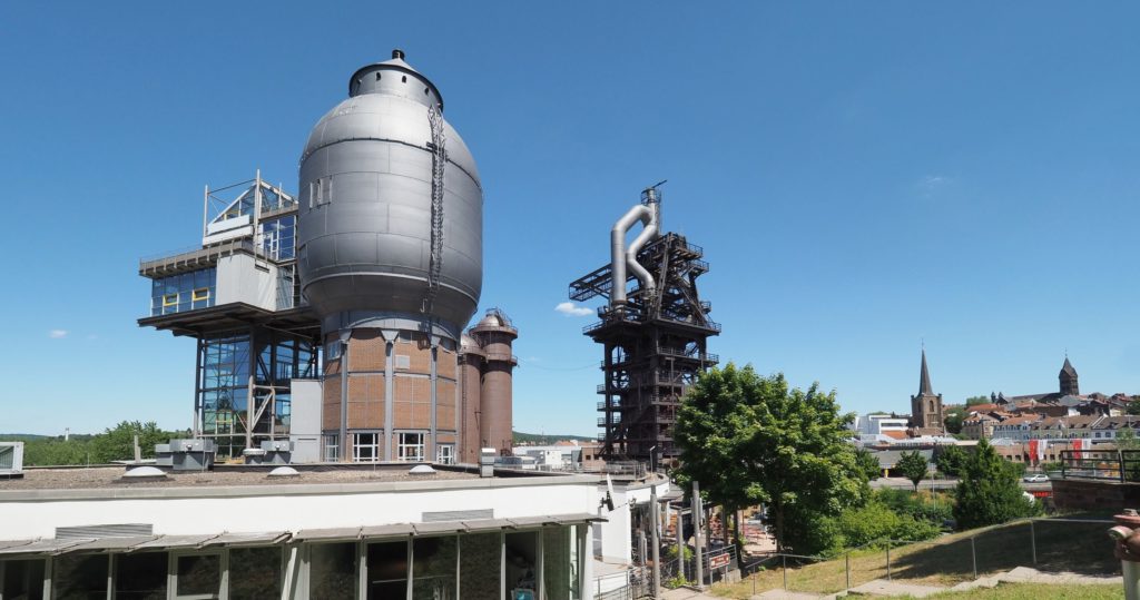 Cinetower im Wasserturm, lizensiert bei Adobe Stock