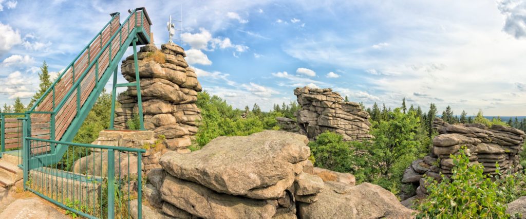 Greifensteine in Geyer, Llizensiert bei Adobe Stock