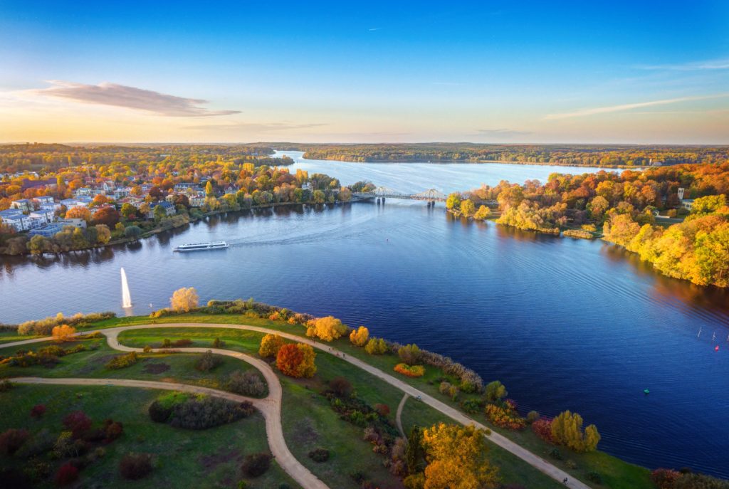 Potsdam, Glienicker Brücke, lizensiert bei Adobe Stock