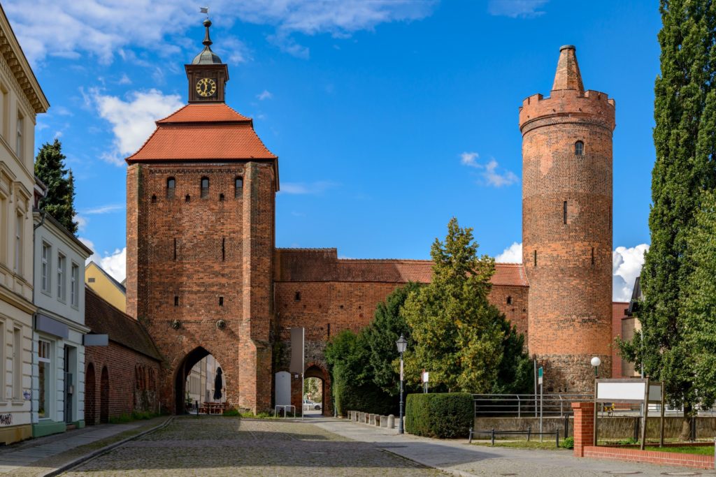 Barnimer Land, Steintor und Hungerturm, lizensiert bei Adobe Stock