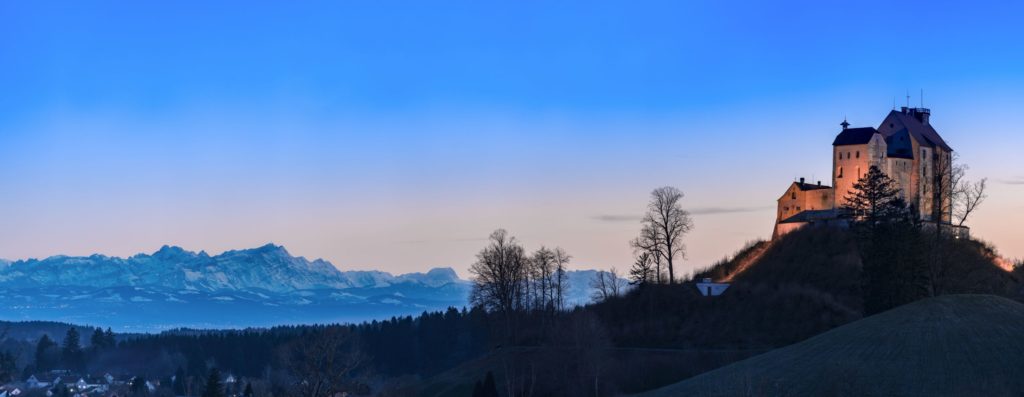 Oberschwaben, Waldburg, lizensiert bei Adobe Stock