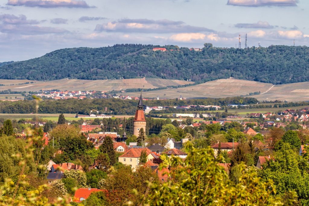 Fränkisches Weinland, Kitzingen Schwanberg, lizensiert bei Adobe Stock
