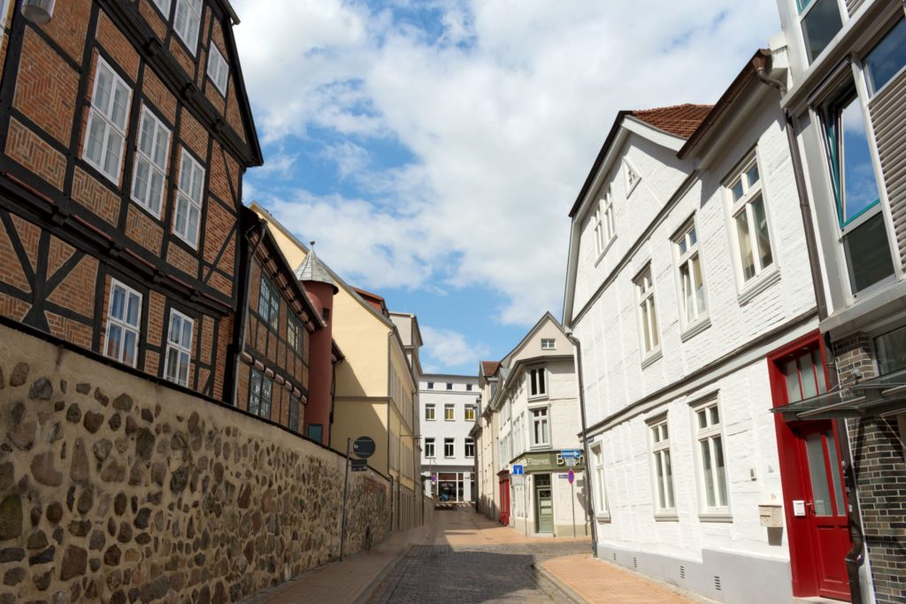 Altstadt Schwerin, lizensiert bei Adobe Stock