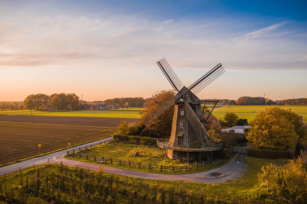 Mühle im Münsterland, lizensiert bei Adobe Stock