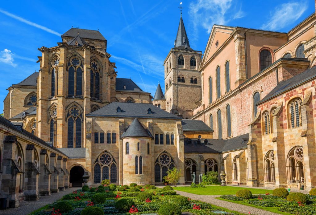 Dom St. Peter, Trier, lizensiert bei Adobe Stock