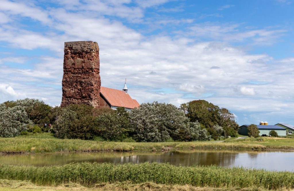 St. Salvador Kirche, lizensiert bei Adobe Stock